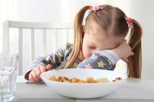 مشکلات غذا خوردن در کودکان دبستانی
