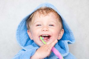 آموزش مراقبت از دندان ها به کودکان
