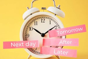 چرا اهمال کاری میکنیم؟ روشهای غلبه بر تنبلی چرا اهمال کاری میکنیم؟ روشهای غلبه بر تنبلی